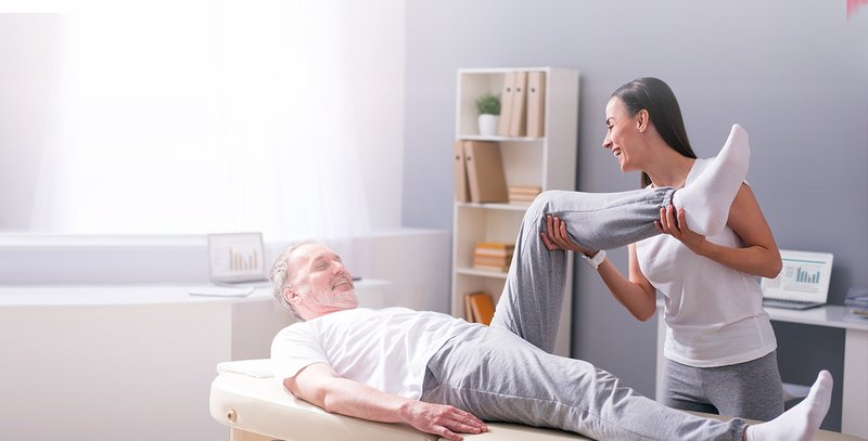 Ingrijitoare interna pt. batran putin deplasabil